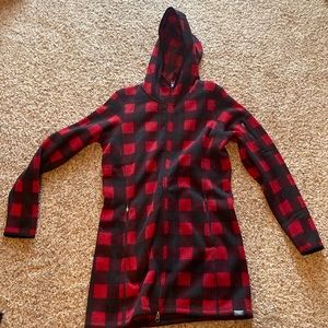 Women’s LL Bean Sweater Fleece Coat, Red Black Checkered Flannel (X-Small) NEW